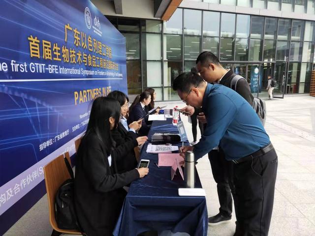 be30acc8b1914014bf39b8d1f1ef8bcf.jpg